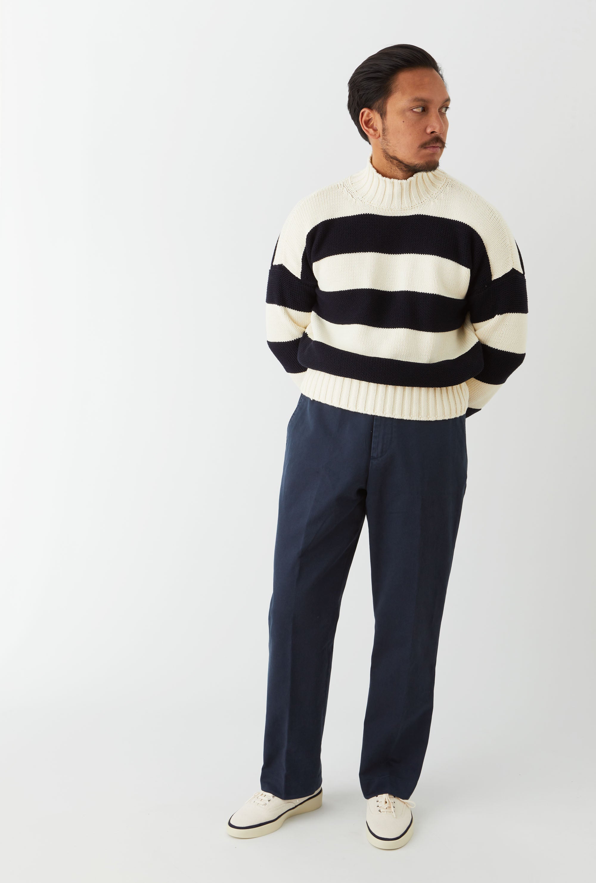 Outdoor Chino Navy